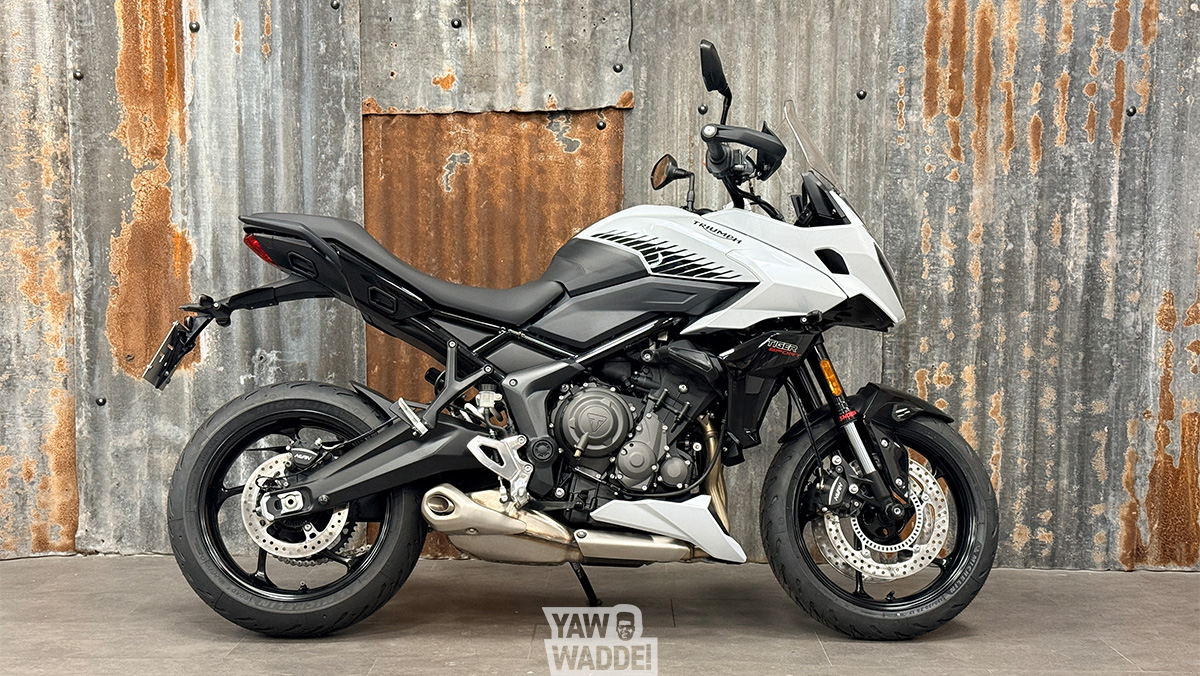 Triumph Tiger Sport 660: Snowdonia White
