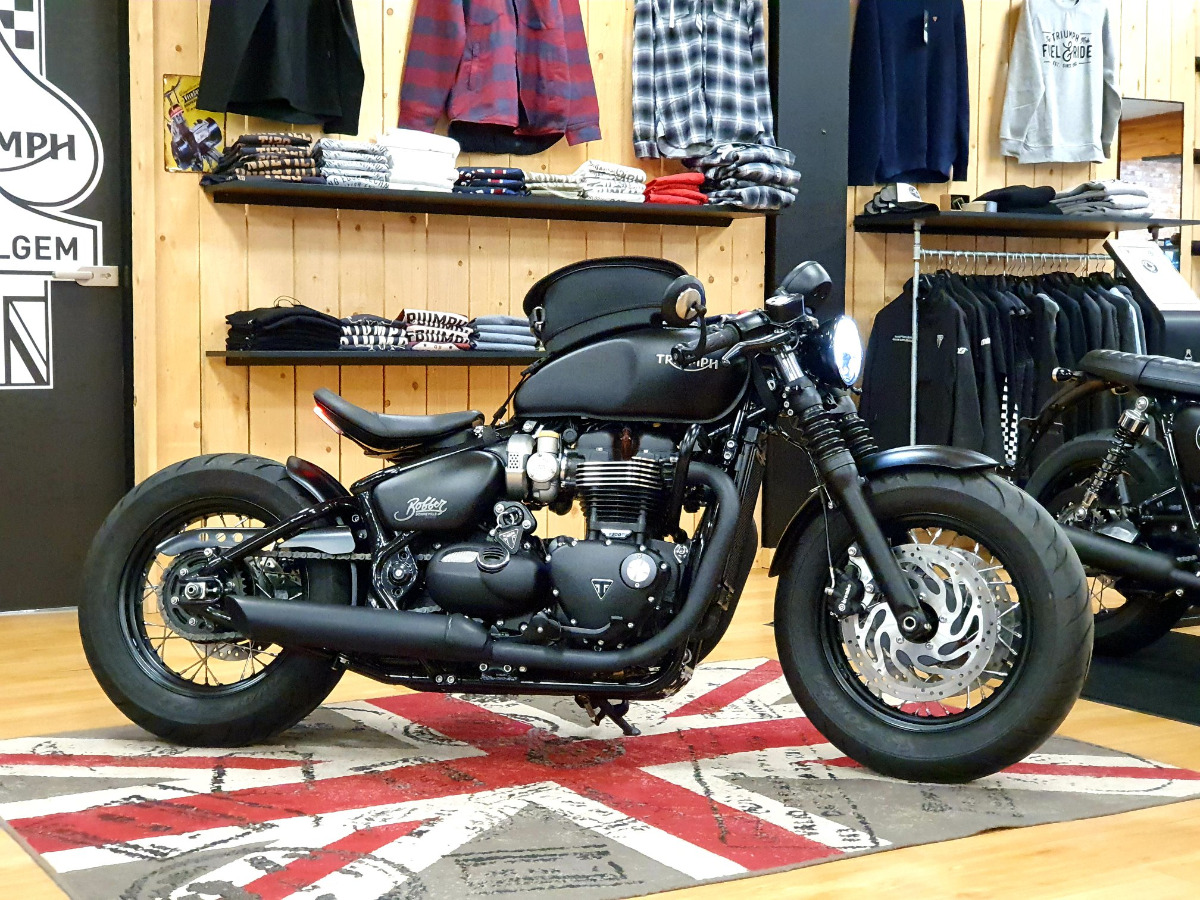 Bobber Black Short Fender