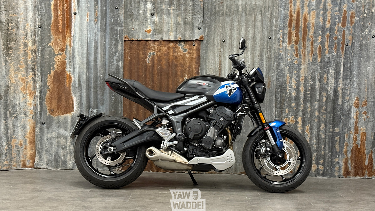 Triumph Trident 660: Cobalt Blue